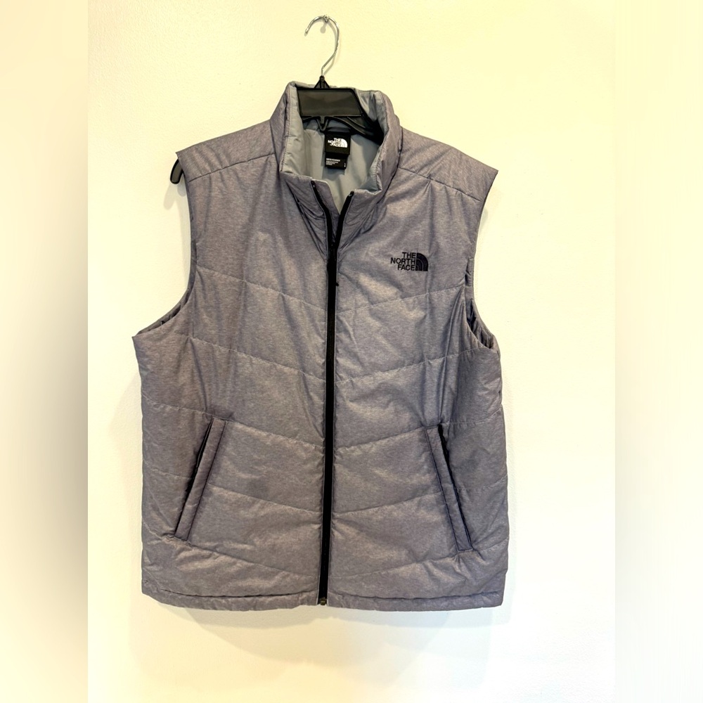 North Face Men’s Puffer Vest (Large)